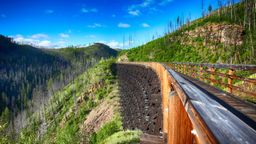 Hitta billiga flyg till Kanada