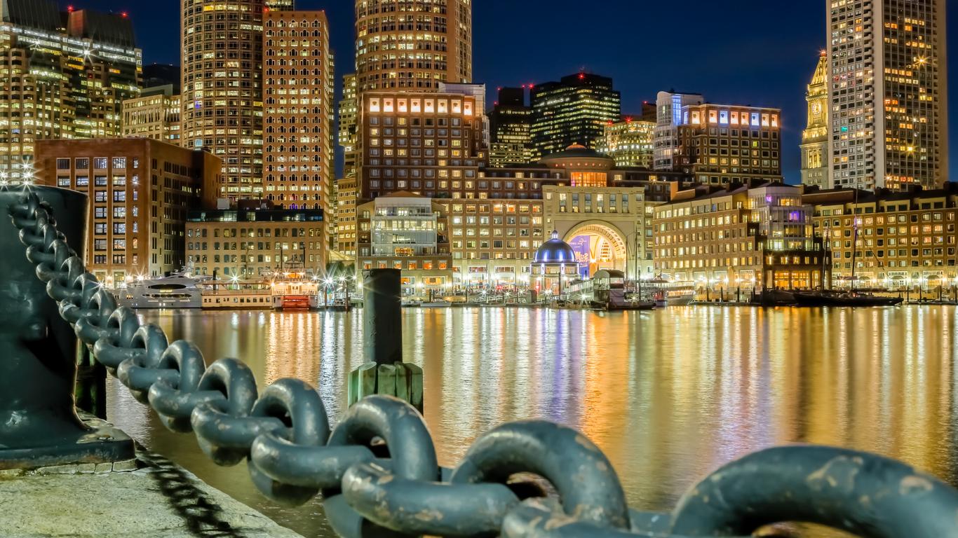 Hyrbil i Waterfront (Boston)