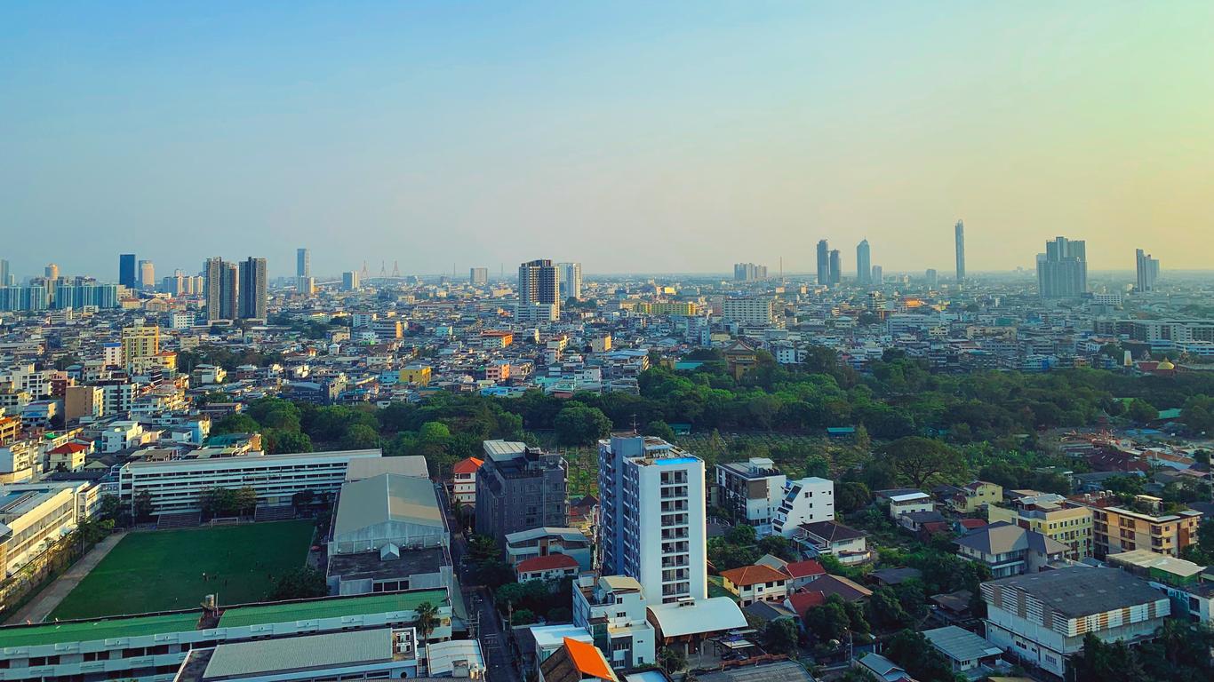 Hyrbil i Sathon (Bangkok)