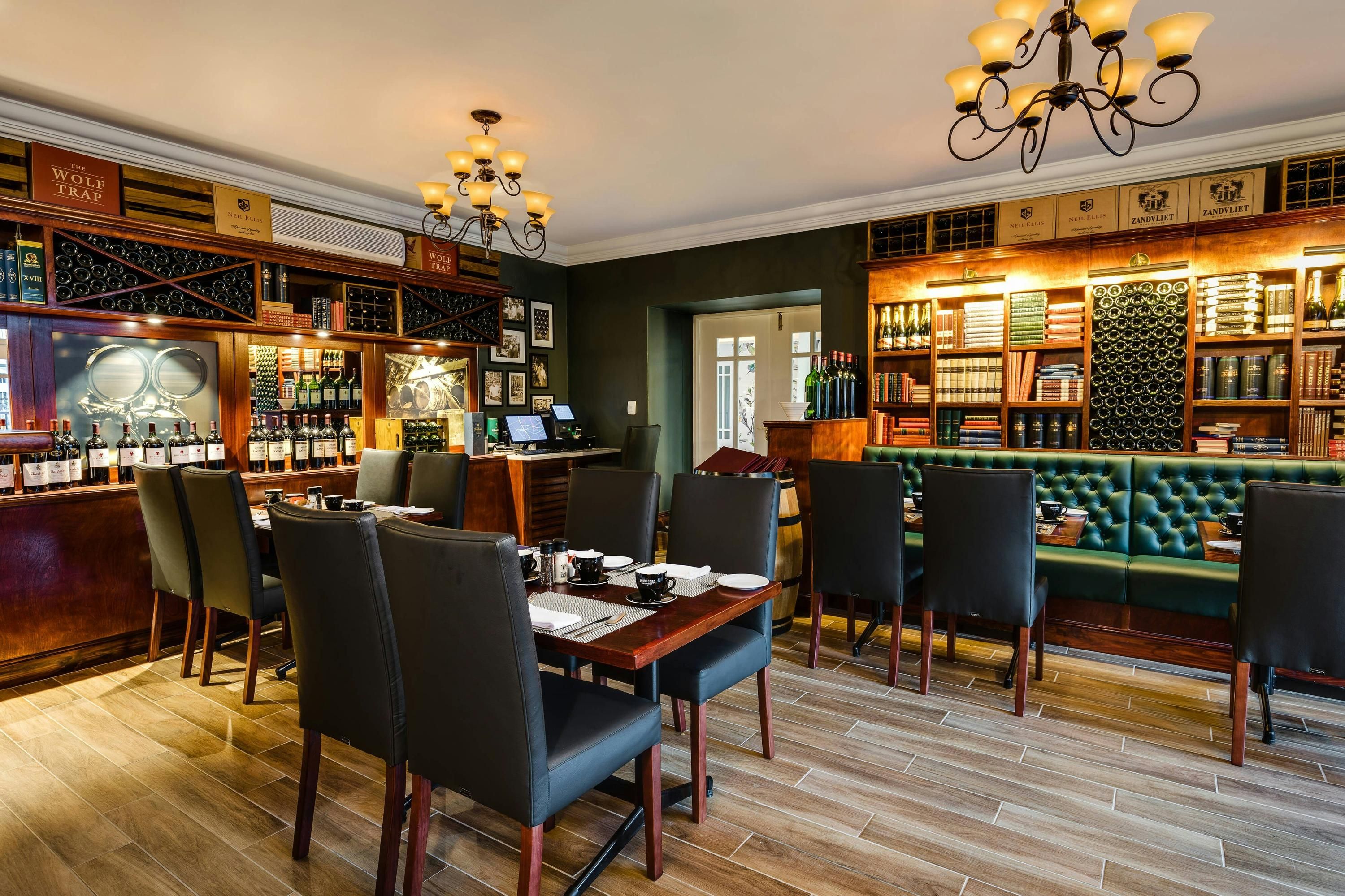 Bar