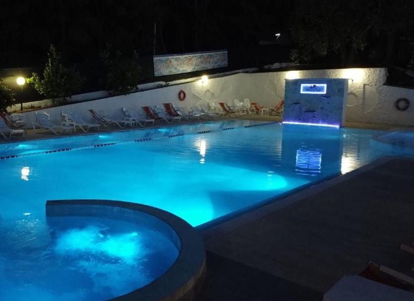 Pool Foto