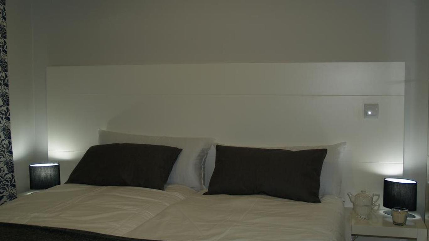 8Rooms Madrid