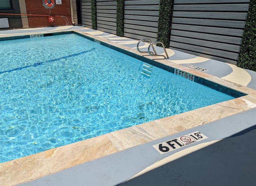 Pool Foto