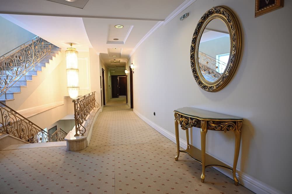Hall