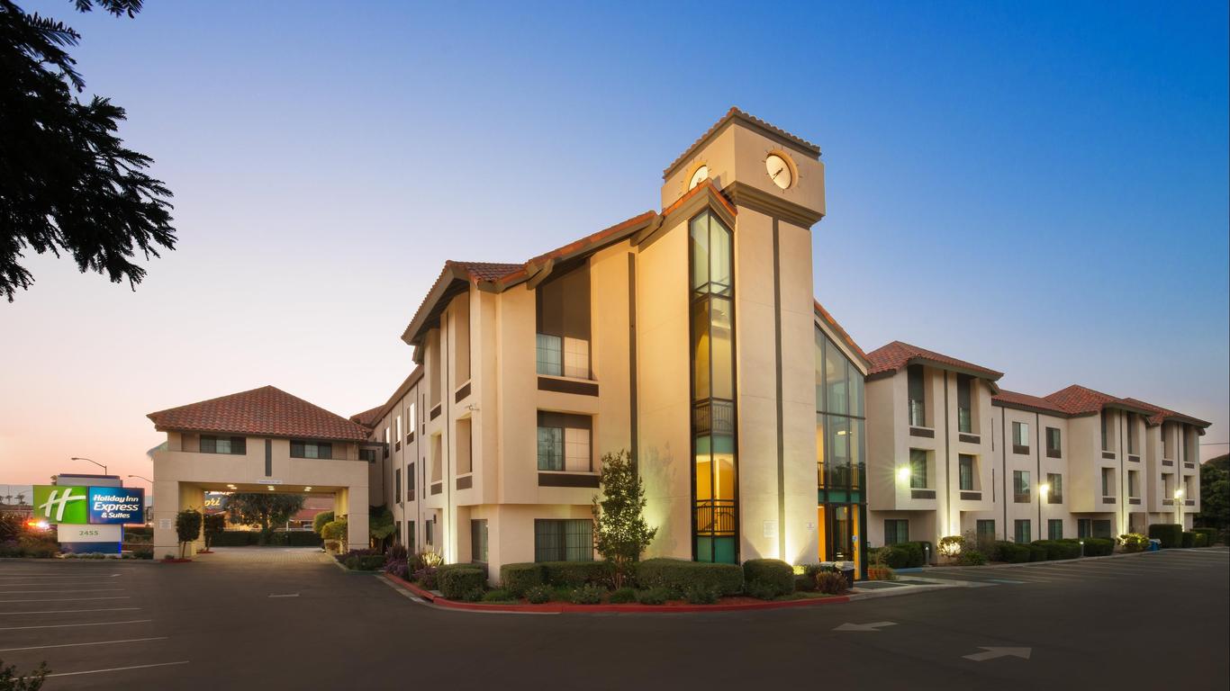 Holiday Inn Express & Suites Santa Clara - Silicon Valley