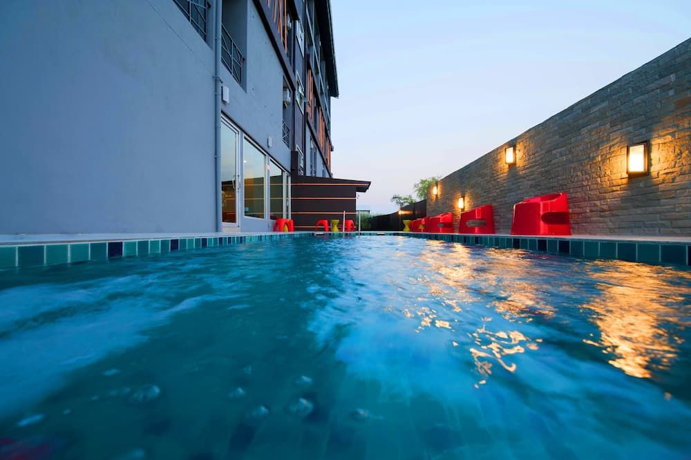 Pool Foto