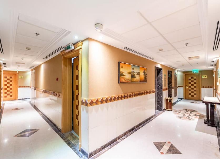 Hall Foto