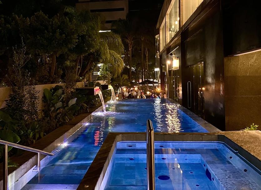 Pool Foto