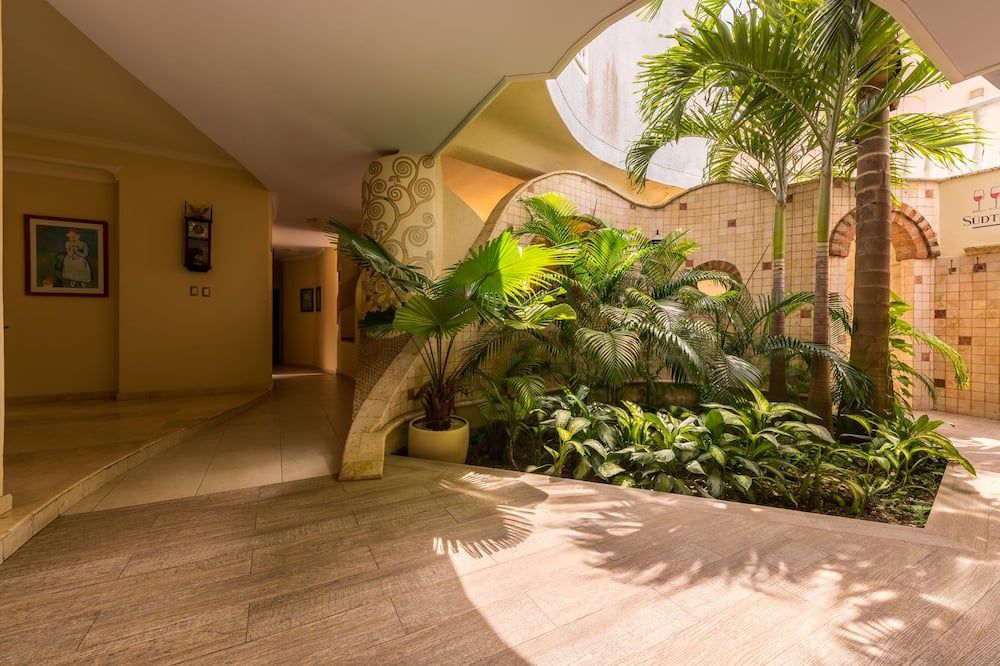 Hall
