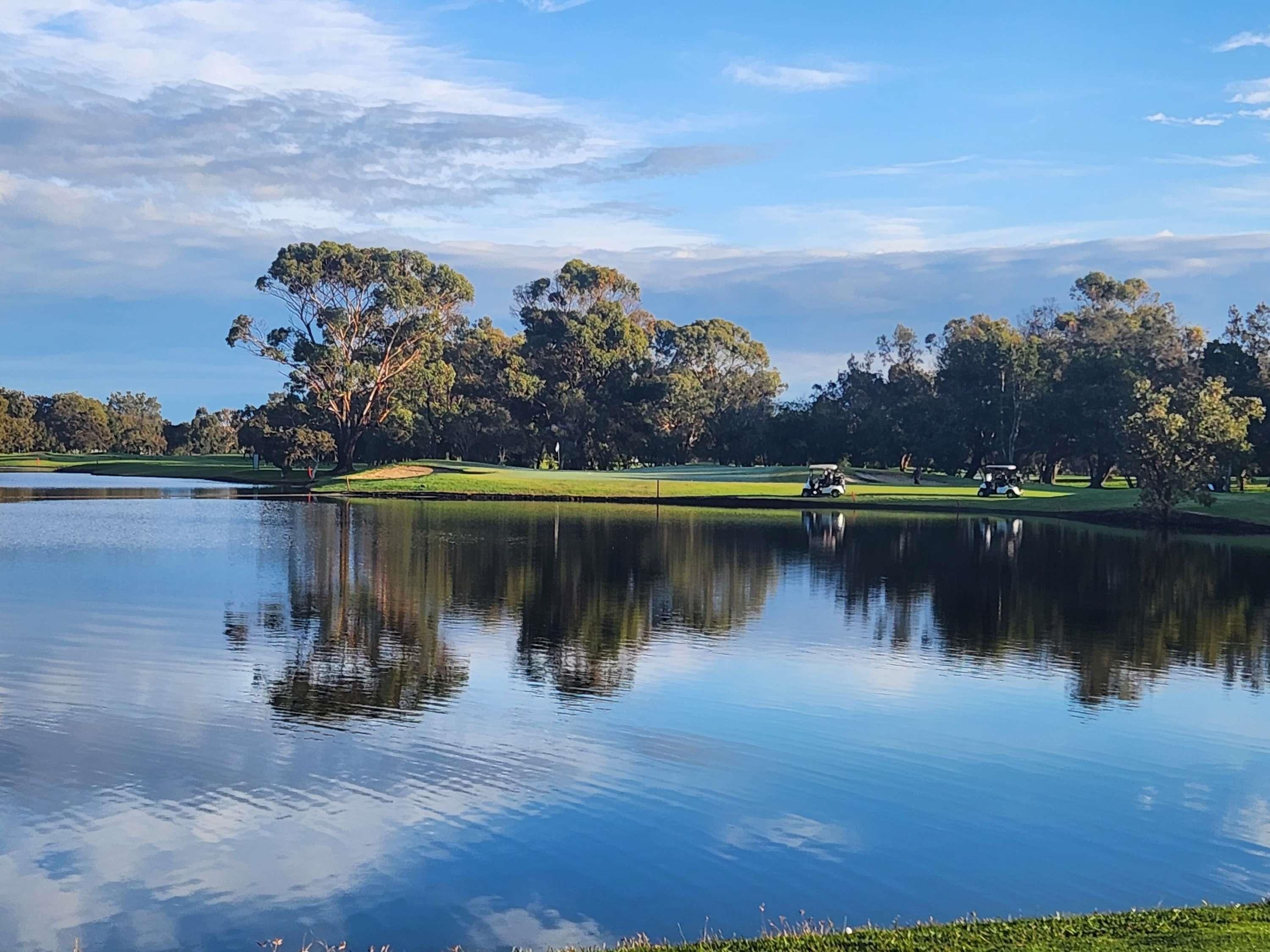 Golfbana Foto