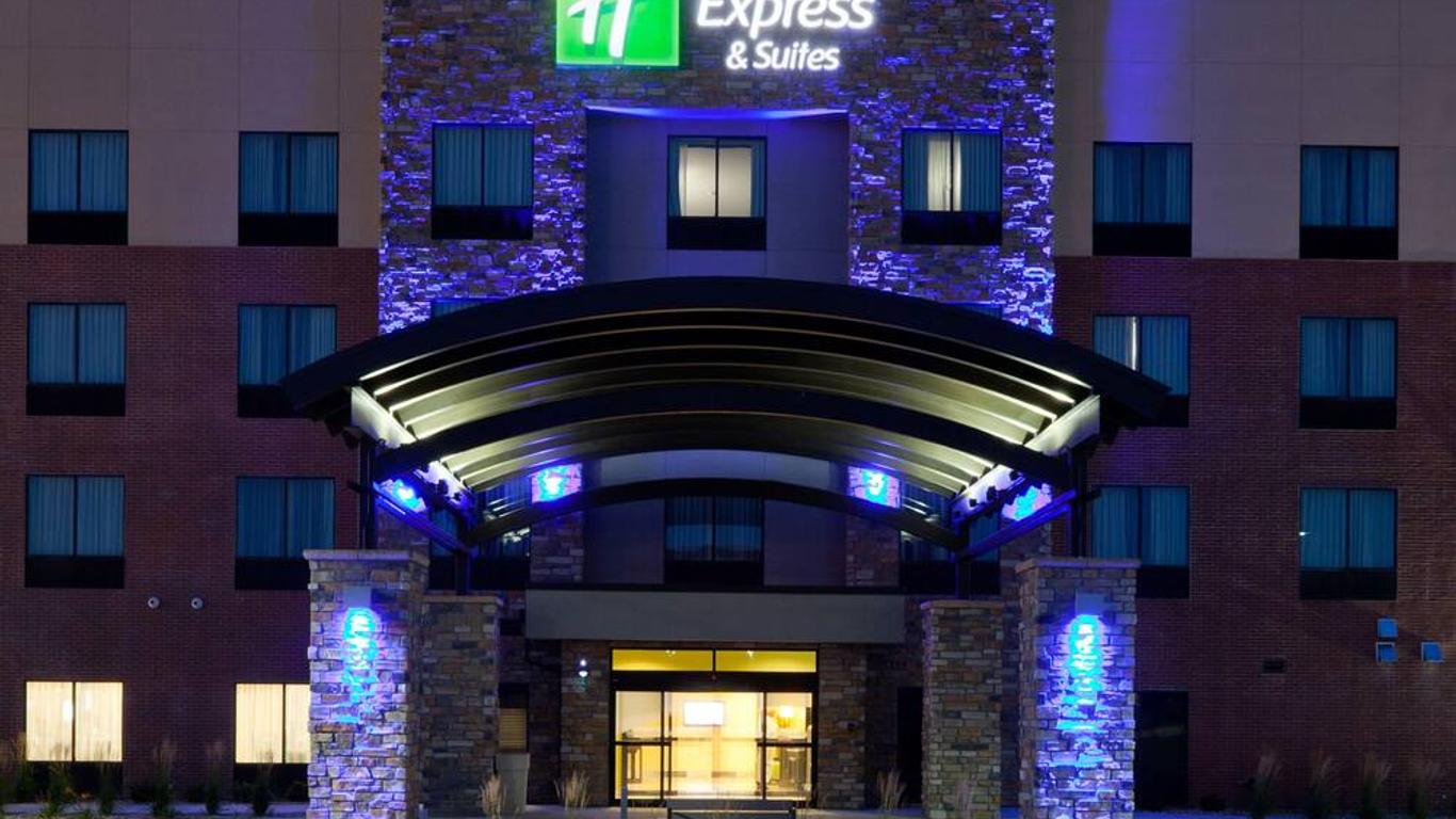 Holiday Inn Express & Suites Fort Dodge