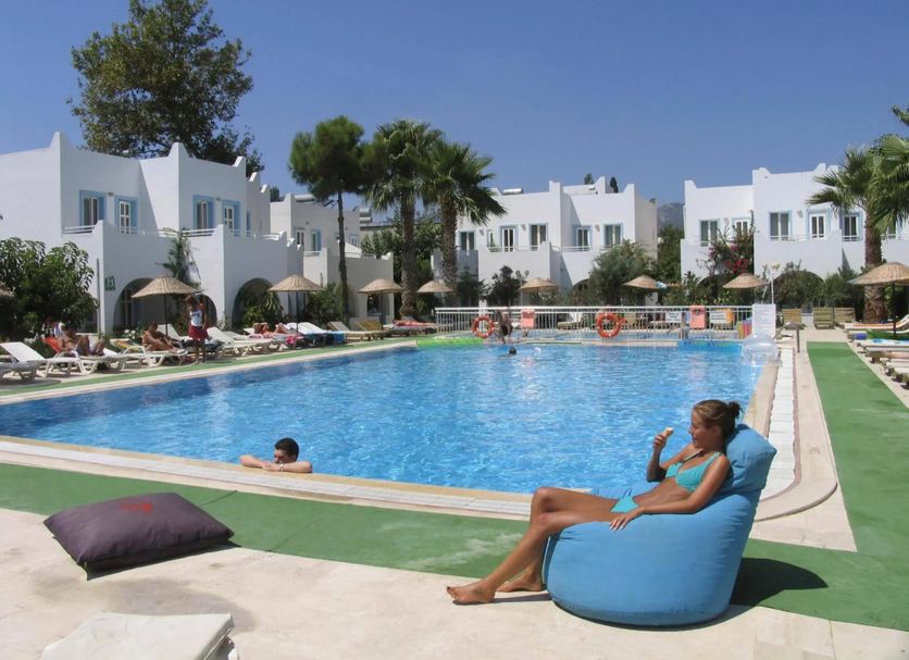 Pool Foto