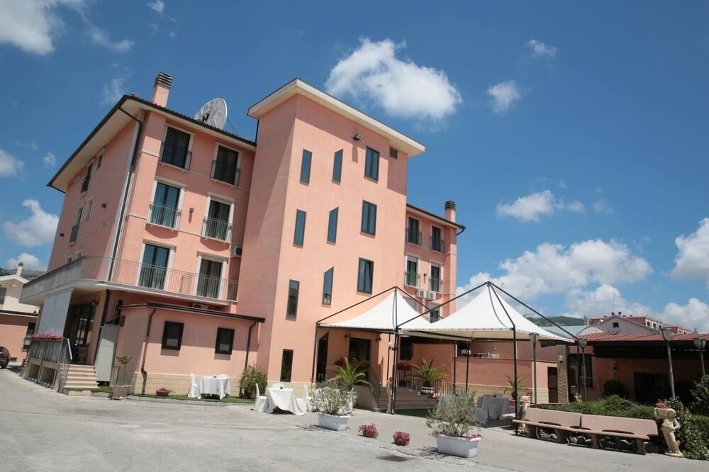 Byggnad