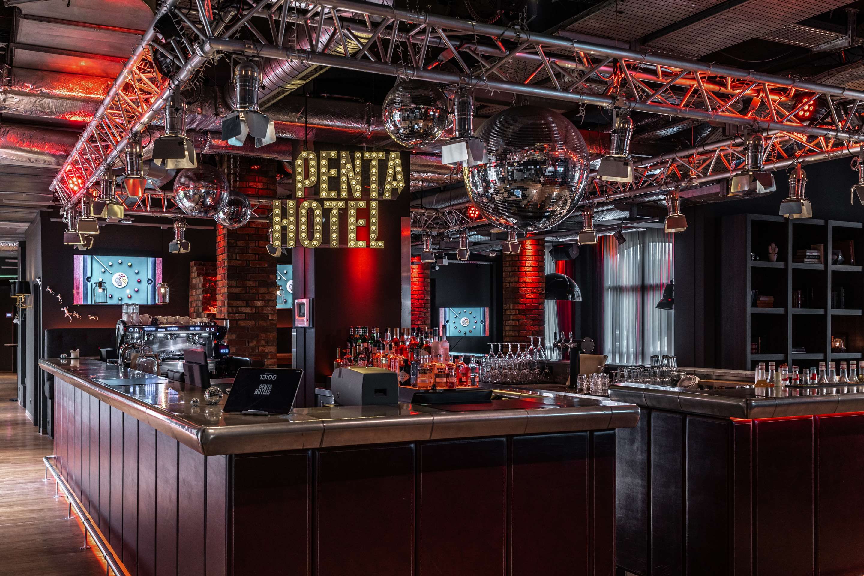 Bar