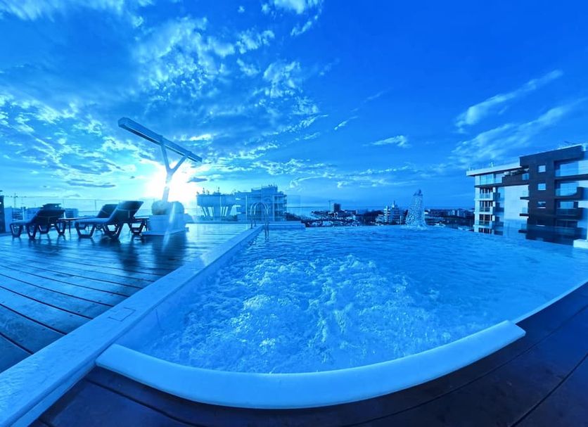 Pool Foto