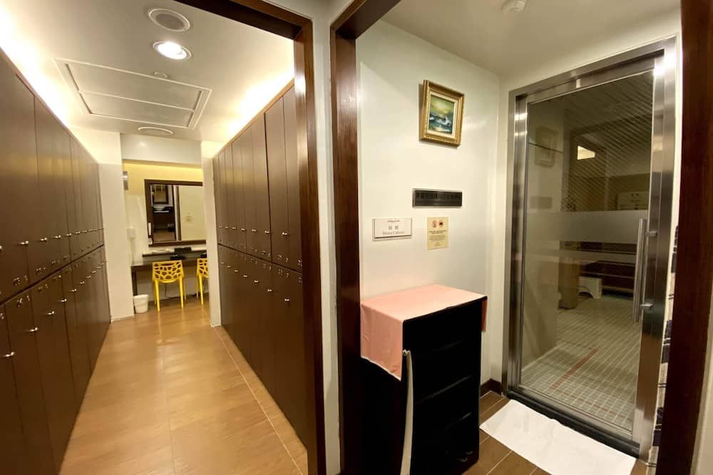 Hall