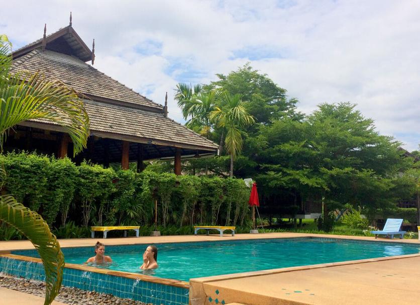 Pool Foto