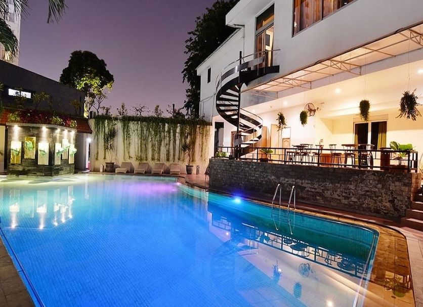 Pool Foto