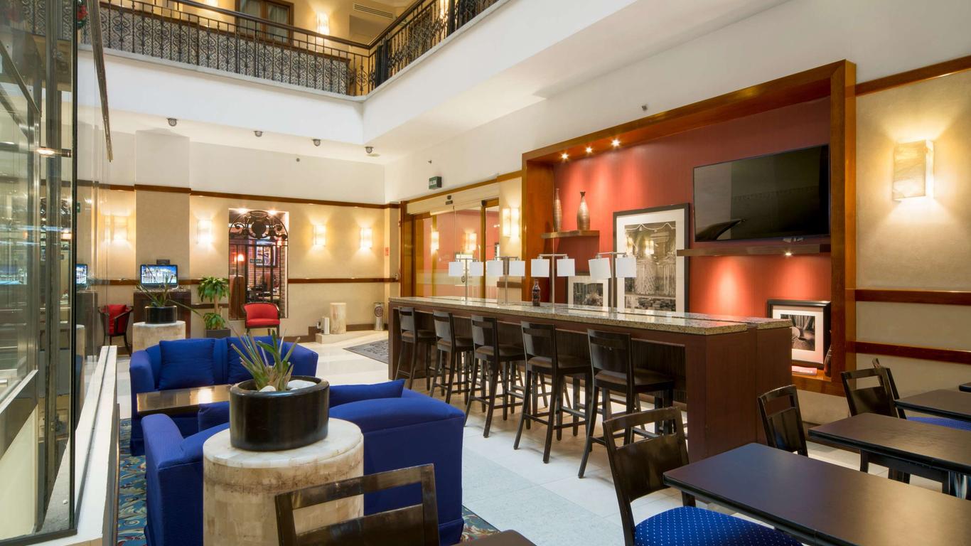 Hampton Inn & Suites Mexico City - Centro Historico