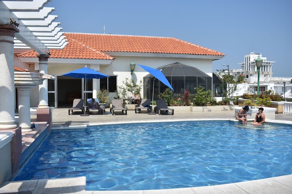 Pool Foto