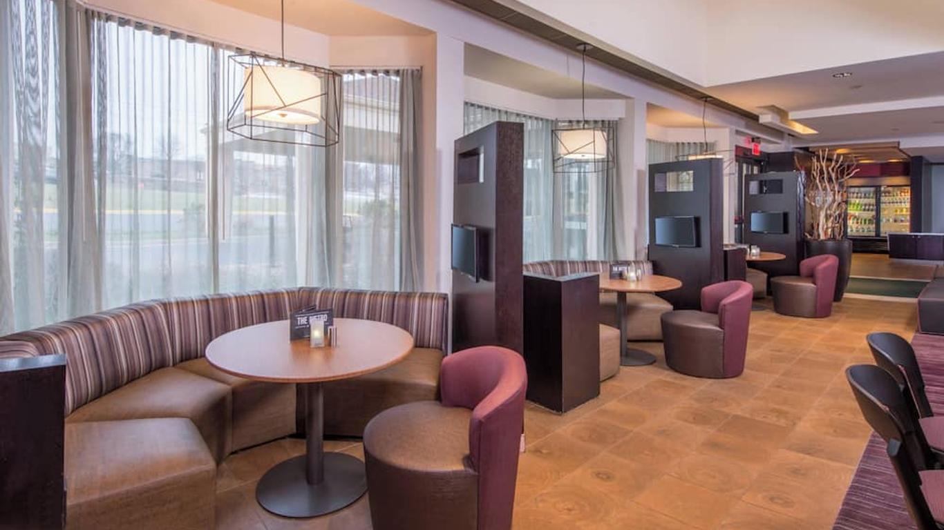 Courtyard by Marriott Fairfax Fair Oaks