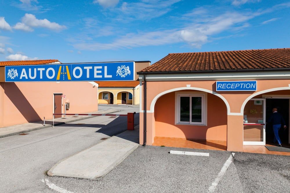 Byggnad