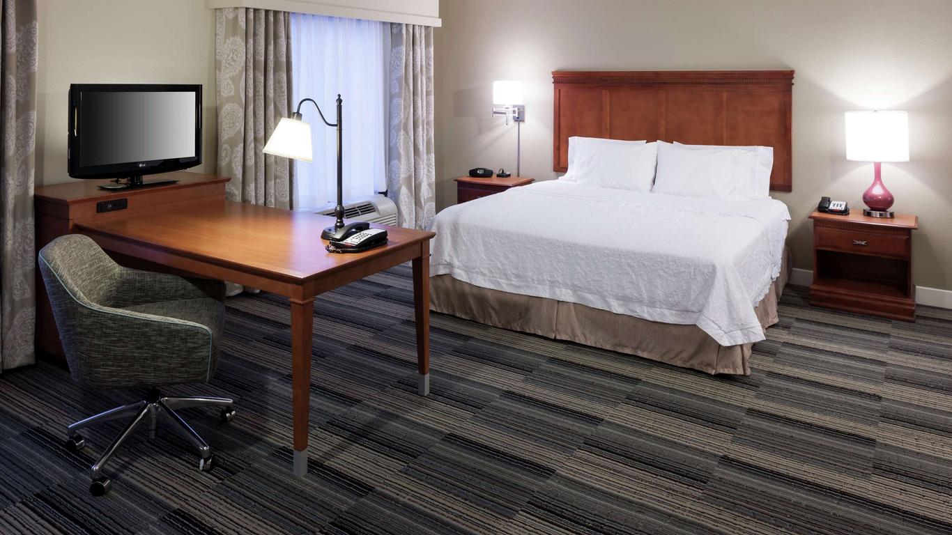 Hampton Inn & Suites Davenport