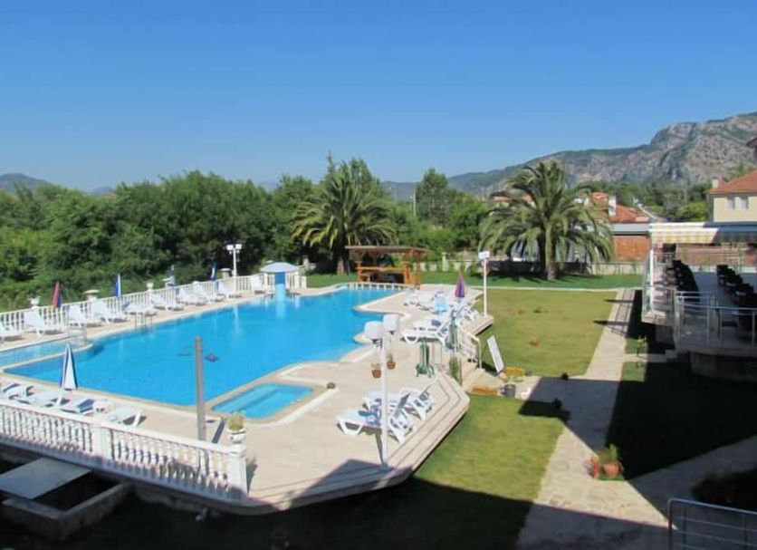 Pool Foto