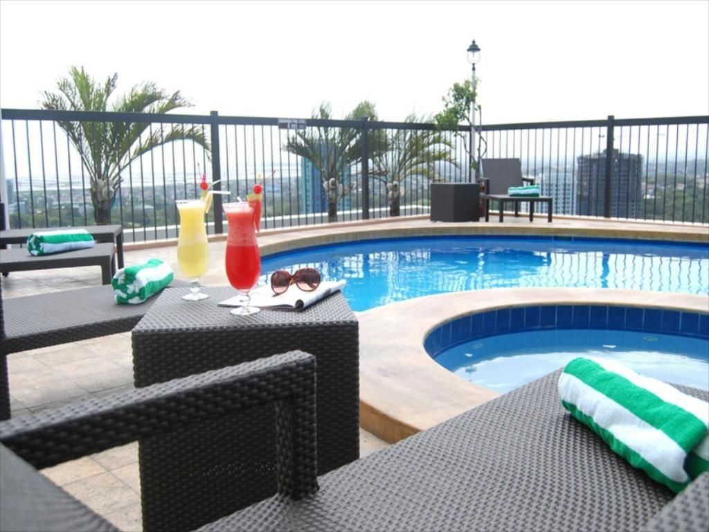 Pool Foto