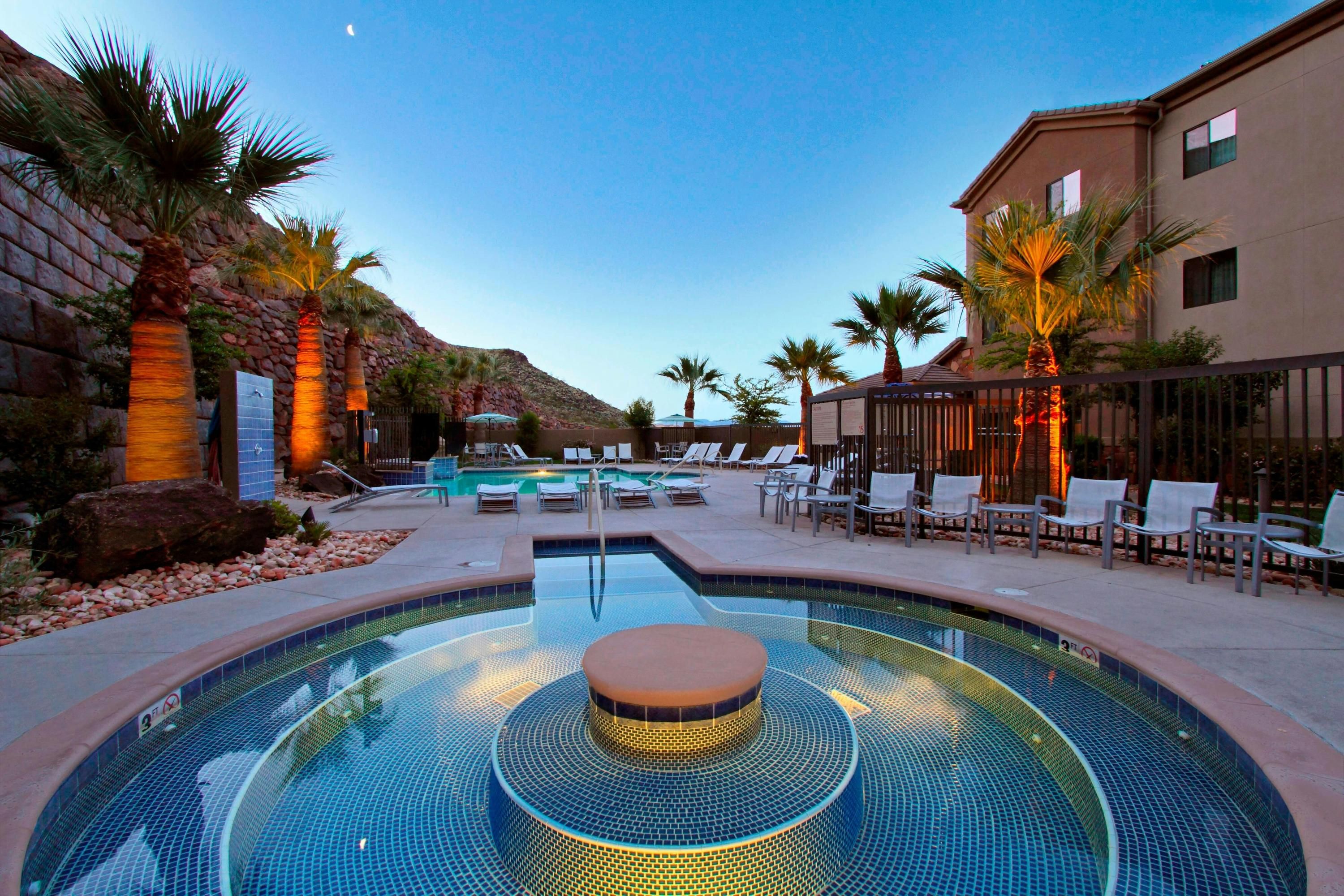 Pool Foto