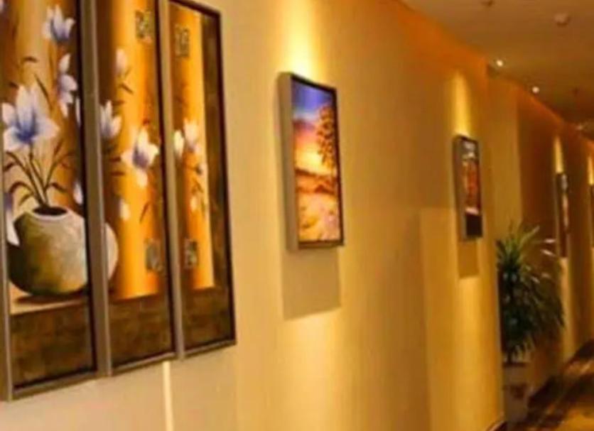 Hall Foto