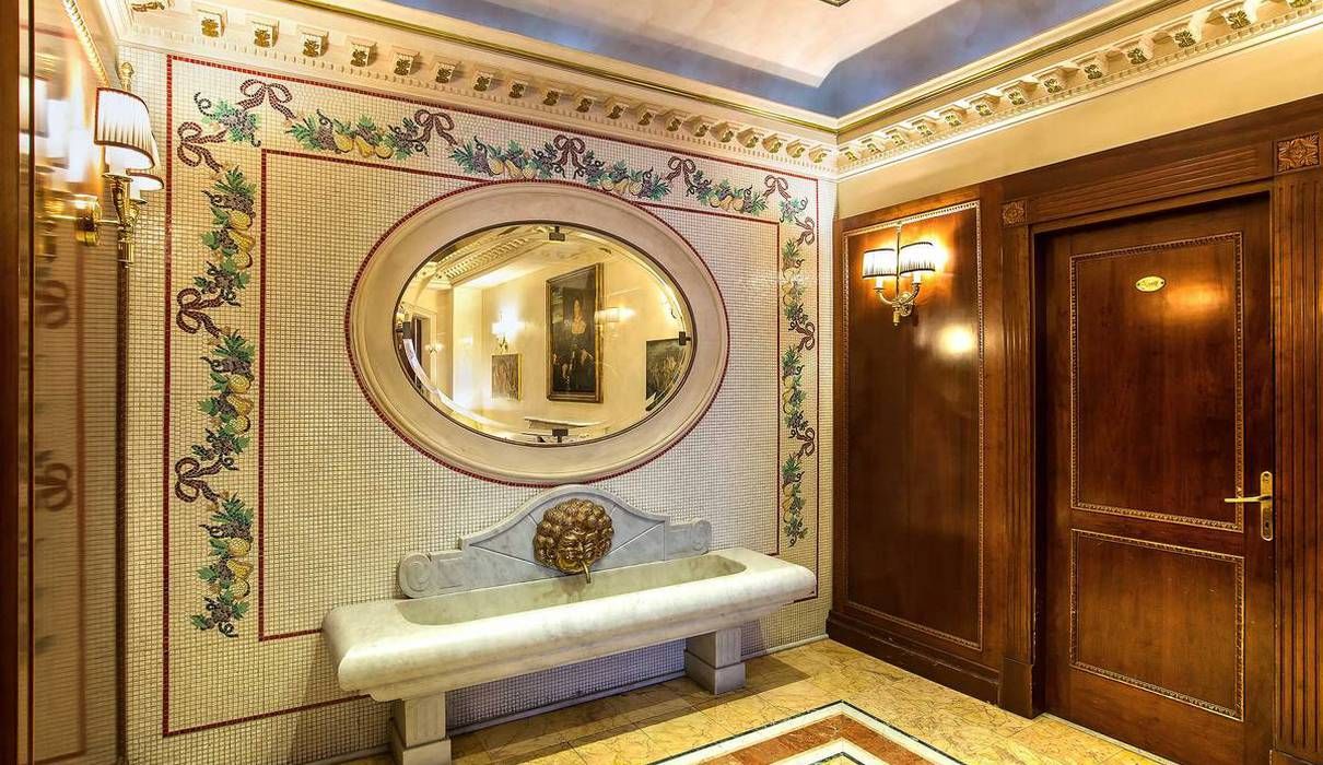 Hall